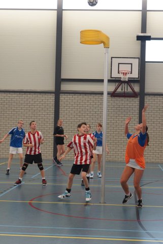 Korfbal C2  29 november-024.JPG